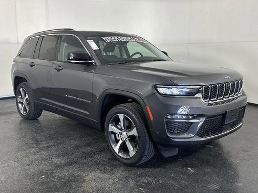 2022 Jeep Grand Cherokee 4xe Base
