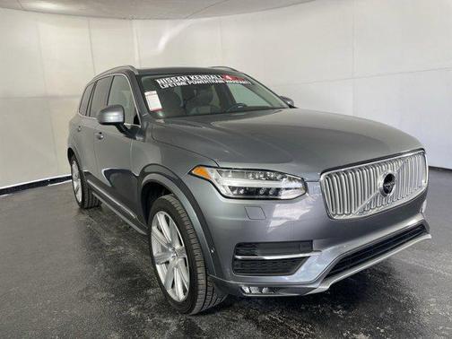 2019 Volvo XC90 T6 Inscription