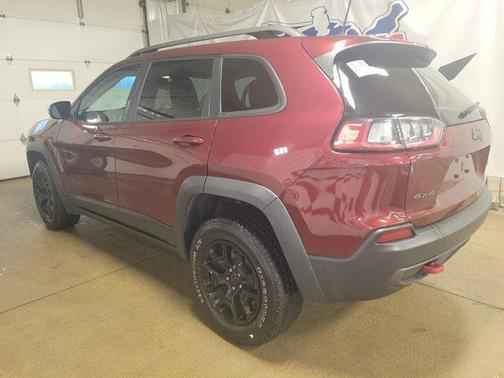 2020 Jeep Cherokee Trailhawk