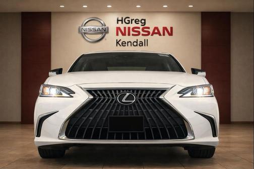 Eminent White Pearl 2023 Lexus ES 350 Base
