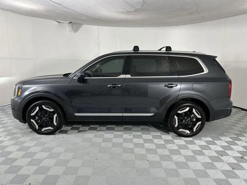 Gravity Gray 2024 Kia Telluride S