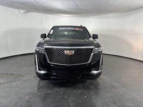 2024 Cadillac Escalade Luxury