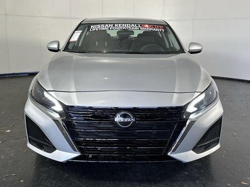 2023 Nissan Altima S FWD