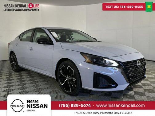 2025 Nissan Altima SR FWD