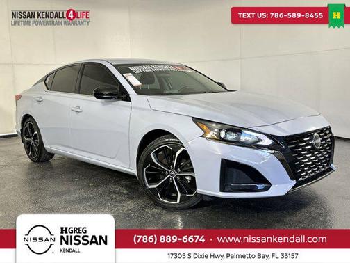 2023 Nissan Altima SR FWD