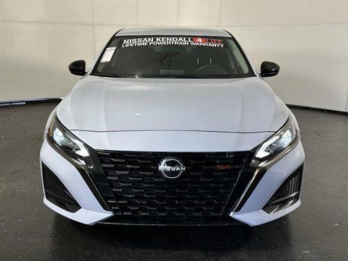 2023 Nissan Altima SR FWD