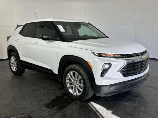 2025 Chevrolet Trailblazer LS