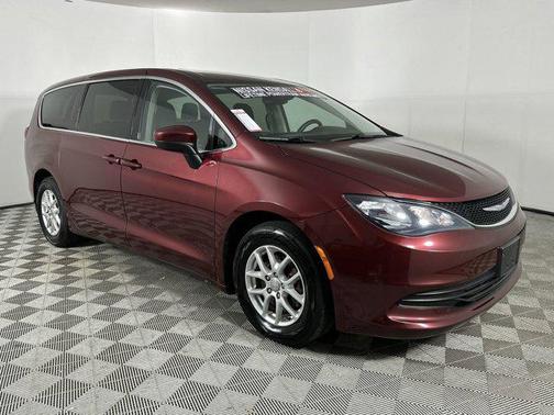 2017 Chrysler Pacifica Touring