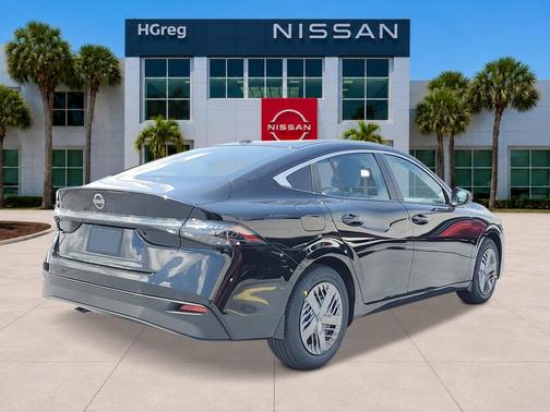 Super Black 2027 Nissan Sentra SV
