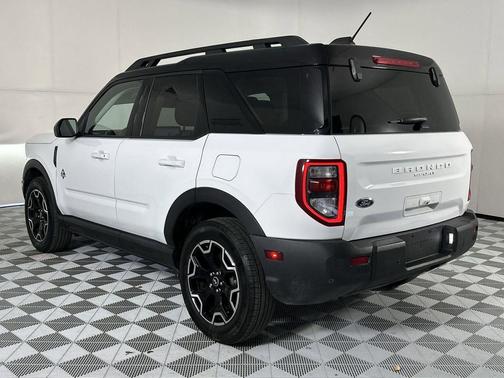 OXFORD WHITE 2025 Ford Bronco Sport Outer Banks