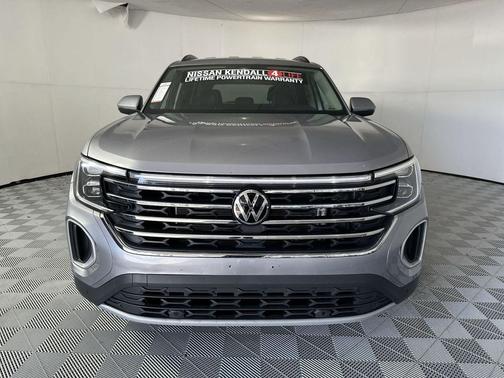 Silver Mist Metallic 2025 Volkswagen Atlas 2.0T SE w/Technology 4MOTION