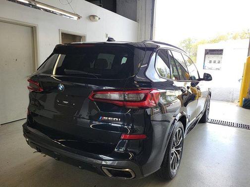 2020 BMW X5 M50i
