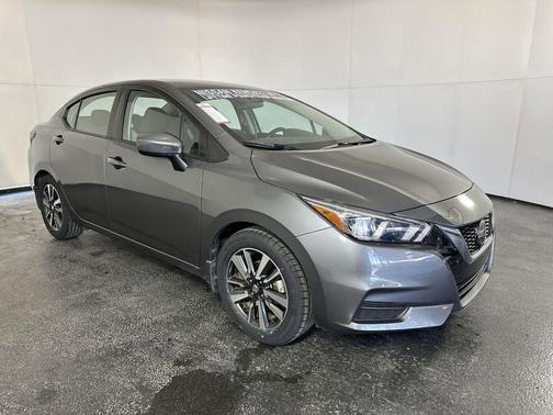 2022 Nissan Versa 1.6 SV