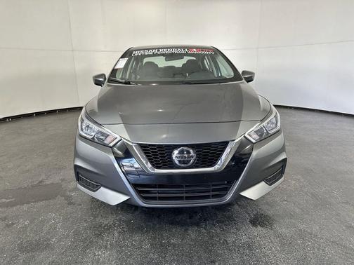 2022 Nissan Versa 1.6 SV