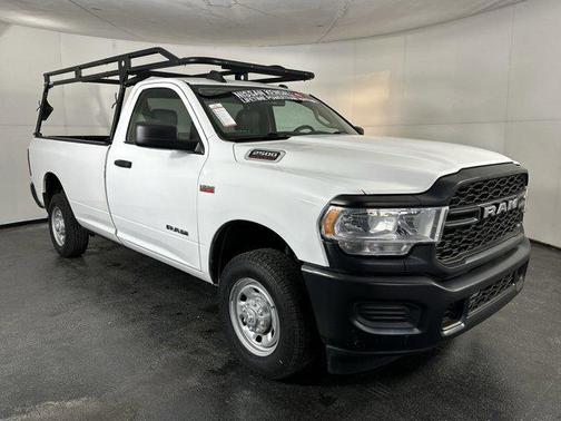 2020 RAM 2500 Tradesman Regular Cab 4X2 8' Box