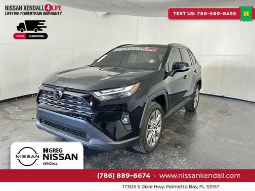 2022 Toyota RAV4 XLE Premium