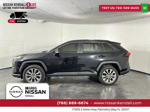 2022 Toyota RAV4 XLE Premium