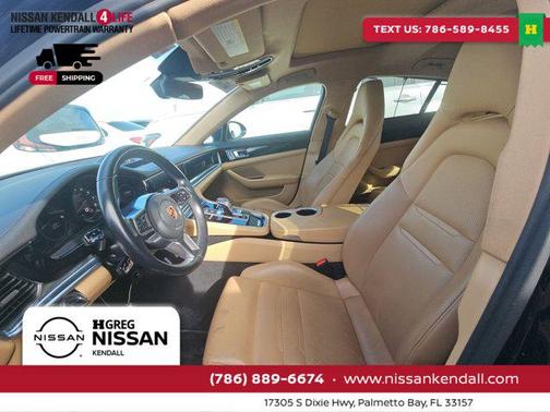 2018 Porsche Panamera 4