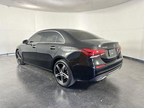 2022 Mercedes-Benz A-Class A 220