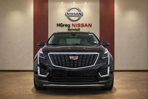 Stellar Black Metallic 2020 Cadillac XT5 Premium Luxury