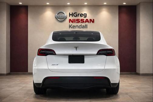 Pearl White Multi-Coat 2023 Tesla Model Y Long Range Dual Motor All-Wheel Drive