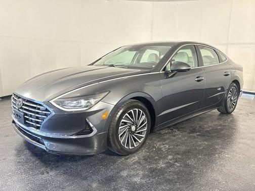 2022 Hyundai SONATA Hybrid Limited