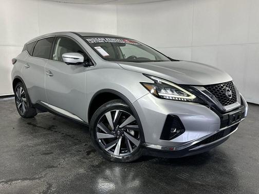 2023 Nissan Murano SL FWD