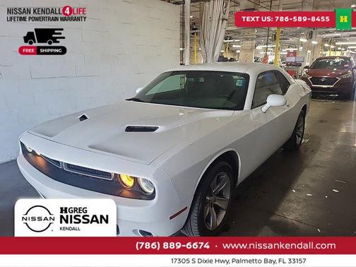 2022 Dodge Challenger SXT