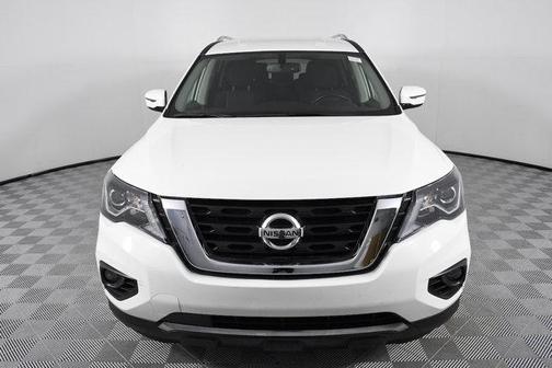 Photo 4 of 38 of 2019 Nissan Pathfinder SV