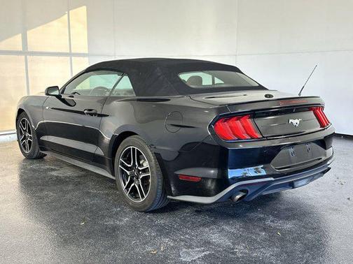 2021 Ford Mustang EcoBoost Premium