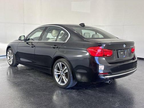 2017 BMW 330 330i