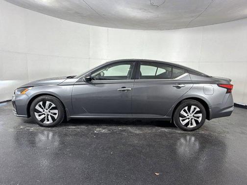 2024 Nissan Altima S FWD