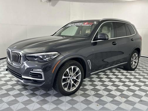 Dark Graphite Metallic 2019 BMW X5 xDrive40i