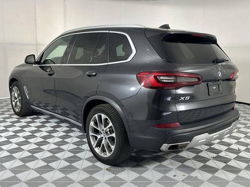 Dark Graphite Metallic 2019 BMW X5 xDrive40i