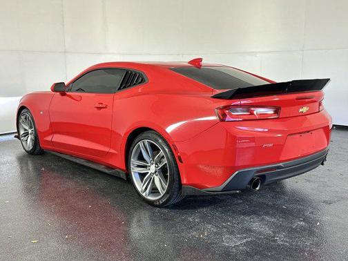 2016 Chevrolet Camaro 2LT