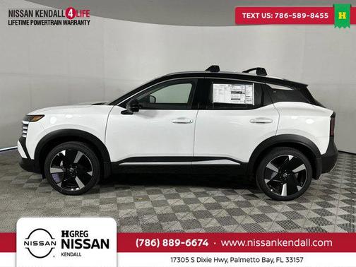 2025 Nissan Kicks SR