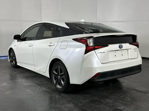 2019 Toyota Prius Limited
