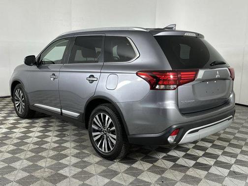 2020 Mitsubishi Outlander SEL