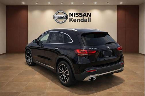 2025 Mercedes-Benz GLA 250 4MATIC