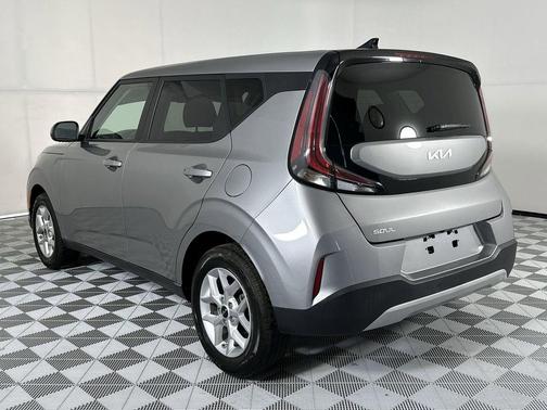 Steel Gray 2025 Kia Soul LX
