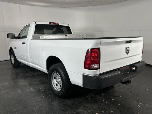 Bright White Clearcoat 2018 RAM 1500 Tradesman