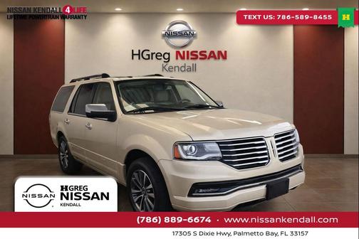PALLADIUM WHITE GOLD METALLIC 2017 Lincoln Navigator Select