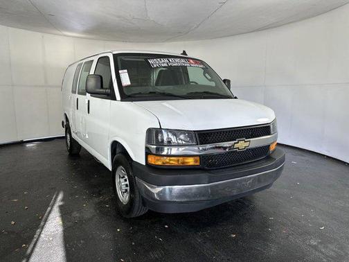 2022 Chevrolet Express 2500 RWD 2500 Regular Wheelbase WT