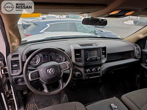 2019 RAM 2500 Tradesman Crew Cab 4x4 6'4' Box