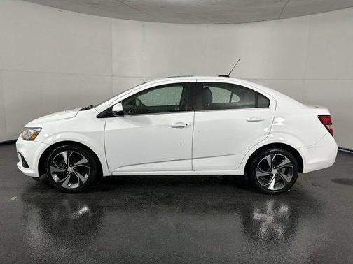 2020 Chevrolet Sonic FWD Sedan Premier