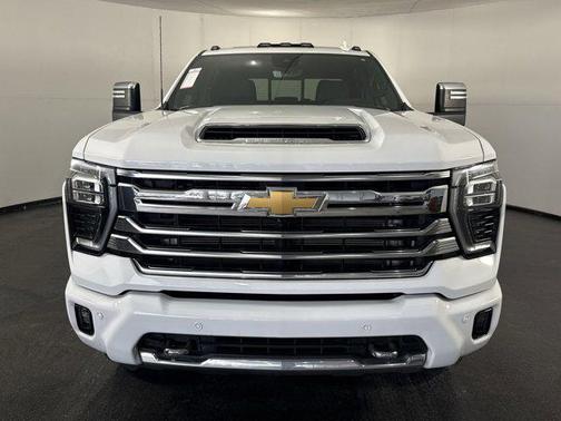 2024 Chevrolet Silverado 2500 High Country