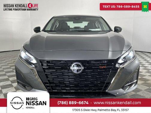 2025 Nissan Altima SR FWD