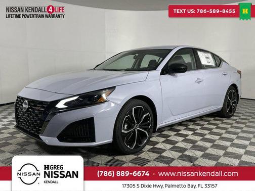 2025 Nissan Altima SR FWD