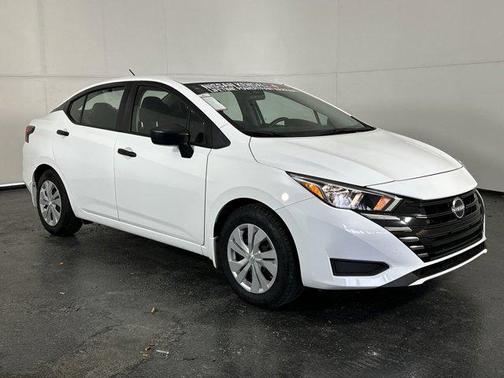 2024 Nissan Versa 1.6 S