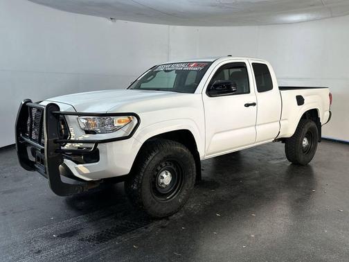 2021 Toyota Tacoma SR